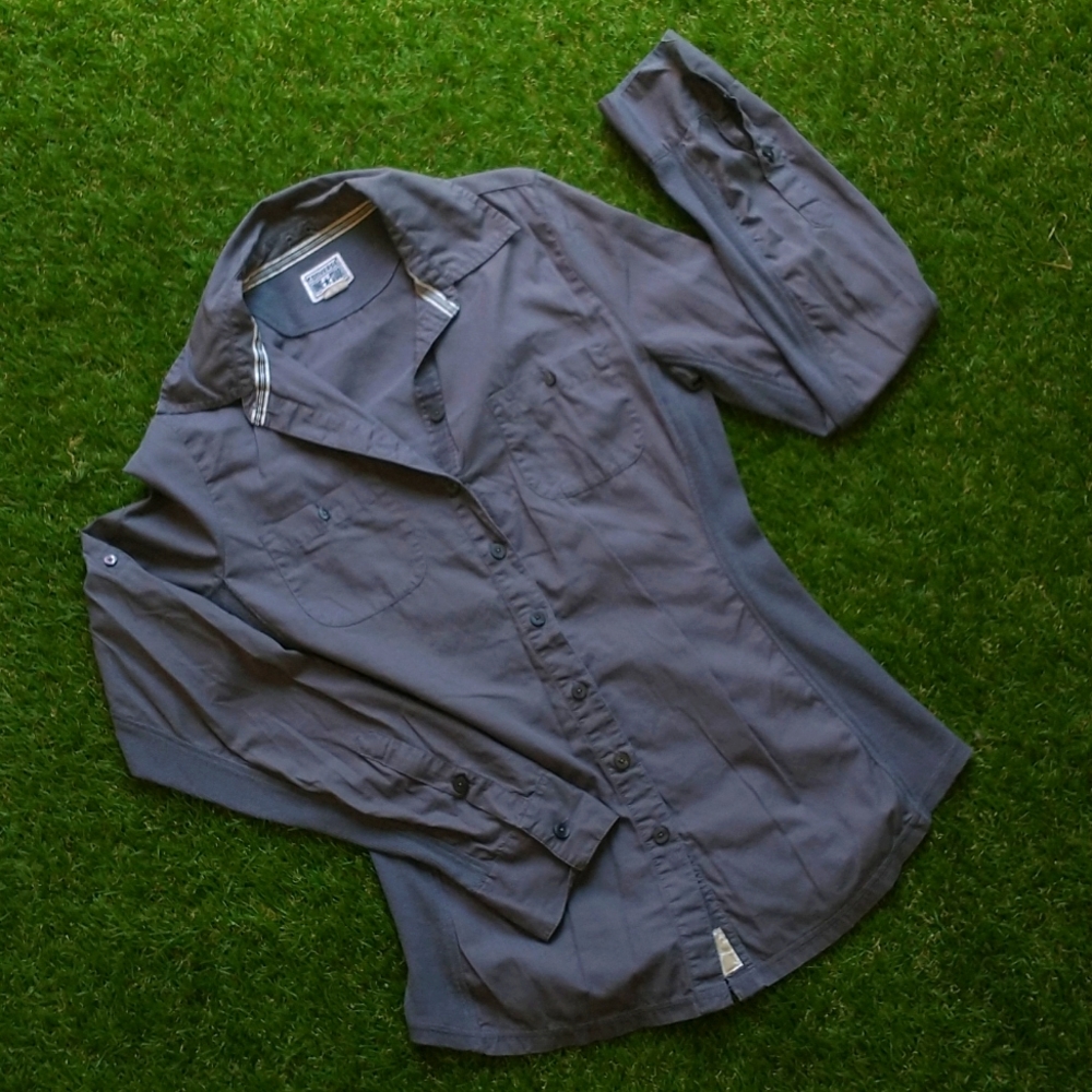Converse button down shirt // S